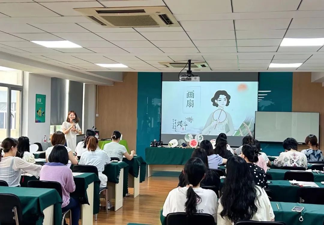 端午一起來(lái)畫(huà)扇 | 萌創(chuàng)空間端午活動(dòng)回顧